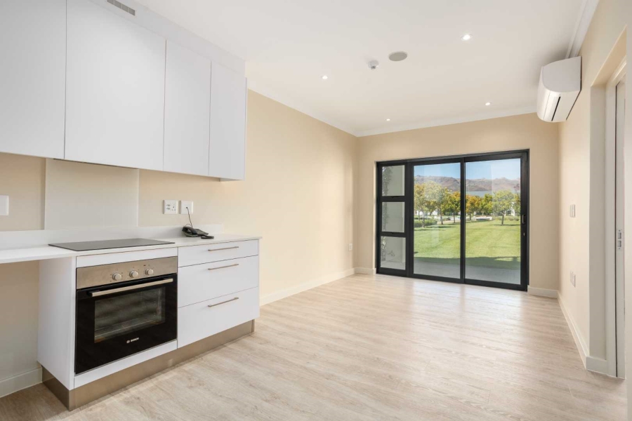 To Let 1 Bedroom Property for Rent in Val De Vie Estate Western Cape